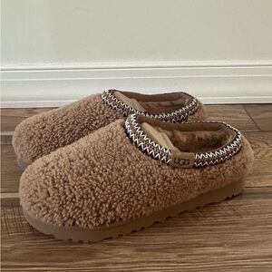 UGG Tasman Maxi Curly Clog Slippers In Chestnut Women’s 9 New In Box